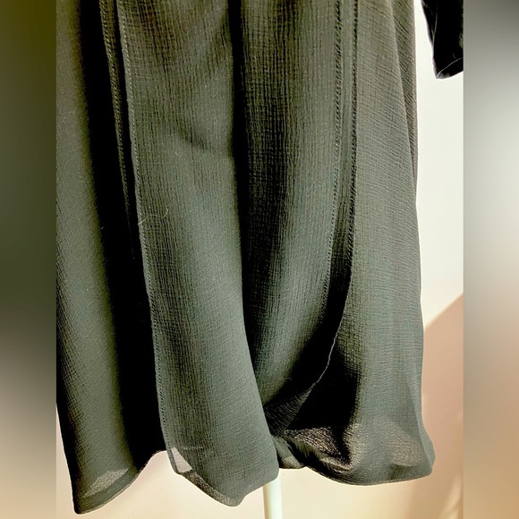 H by Halston Women’s Top/Blouse, Size XXS, Black, Twist Front, Sheer, Pullover - Picture 6 of 6